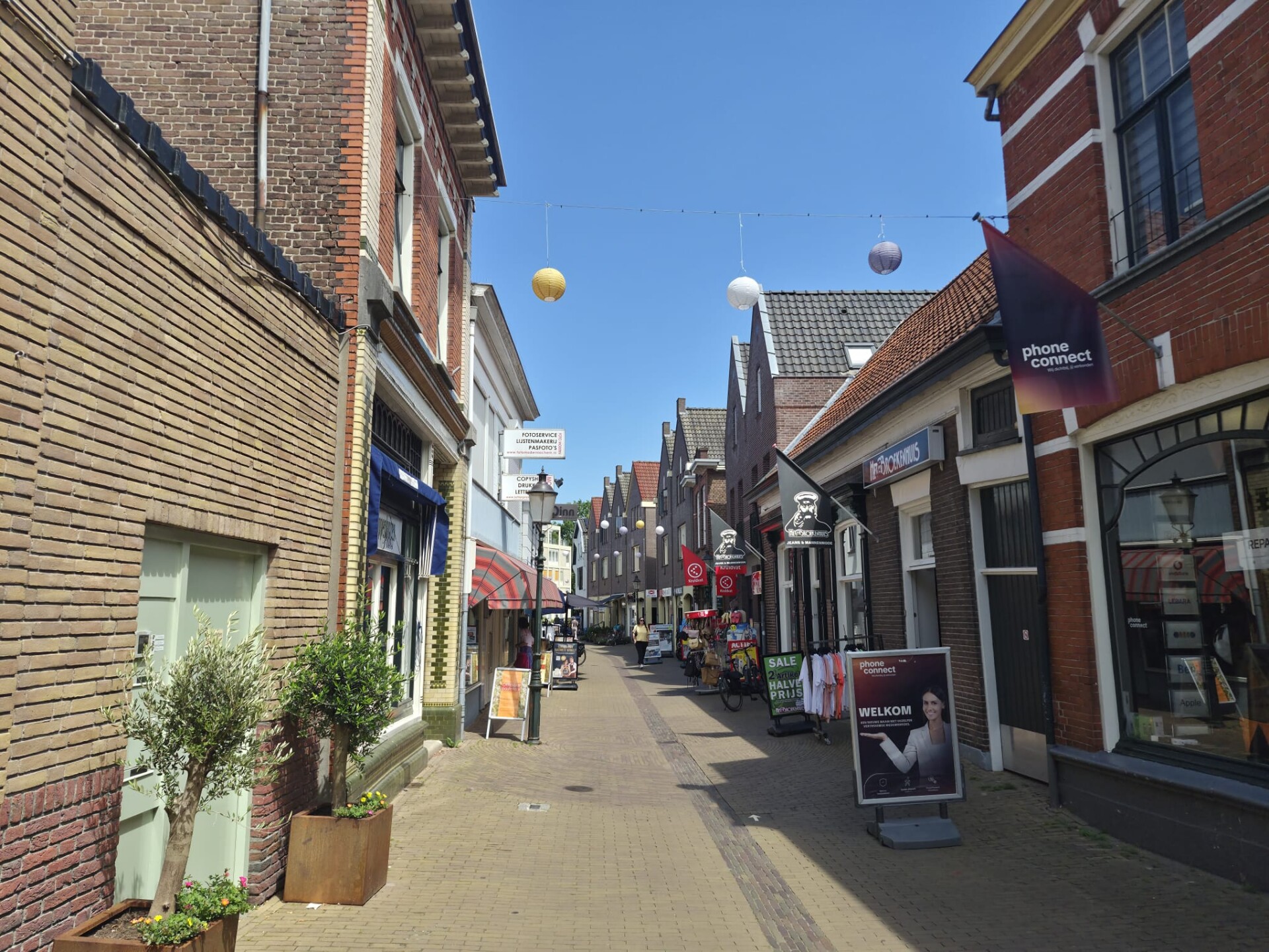 Molenstraat vannaf Friet corner